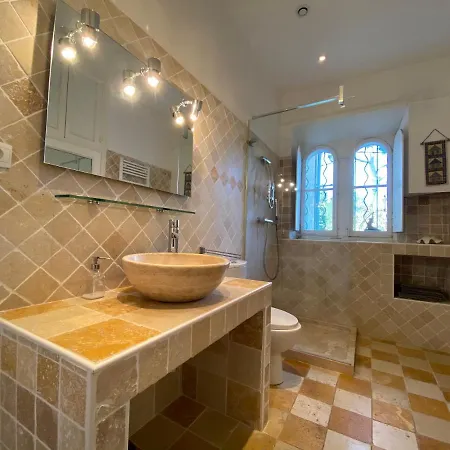 Domaine De Salabert Bed & Breakfast Nissan-lez-Enserune