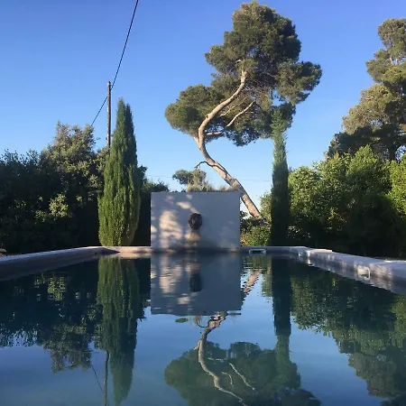Bed & Breakfast Domaine De Salabert Nissan-lez-Enserune