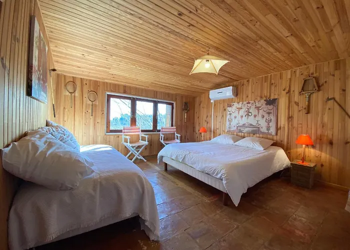 Domaine De Salabert Bed & Breakfast *