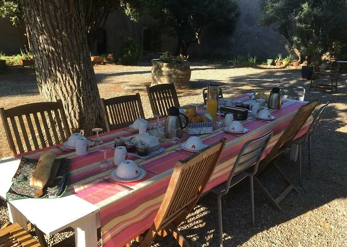 Bed & Breakfast Domaine De Salabert Nissan-lez-Enserune